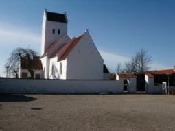 Colonial kæmpe stor ubetalt Holme Olstrup Kirke - Kirker.dk