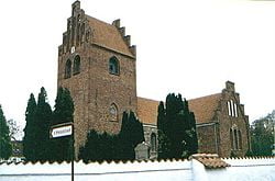 Karlebo kirke
