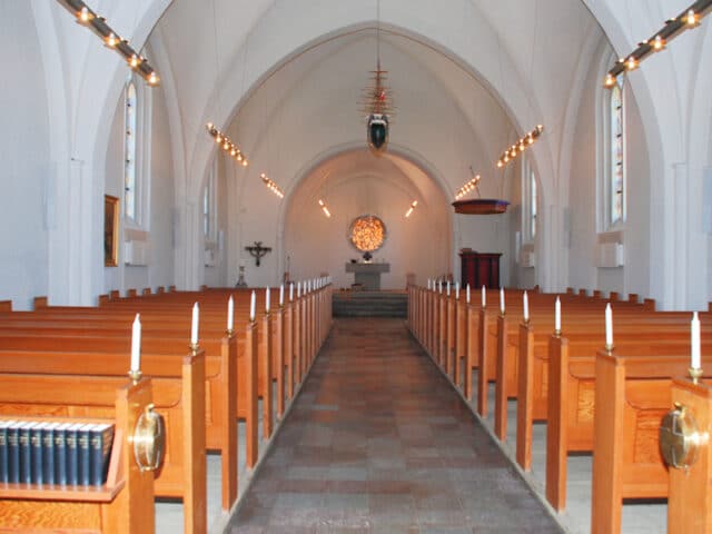 Jægersborg kirke - foto Jens Kinkel
