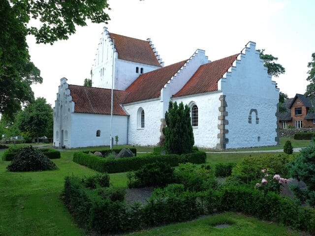 Hyllested Kirke - Ebeltoft