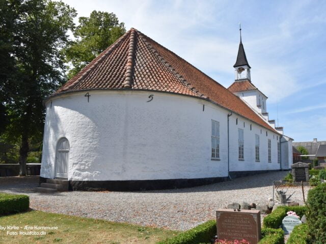 Søby kirke Ærø Kougaard foto