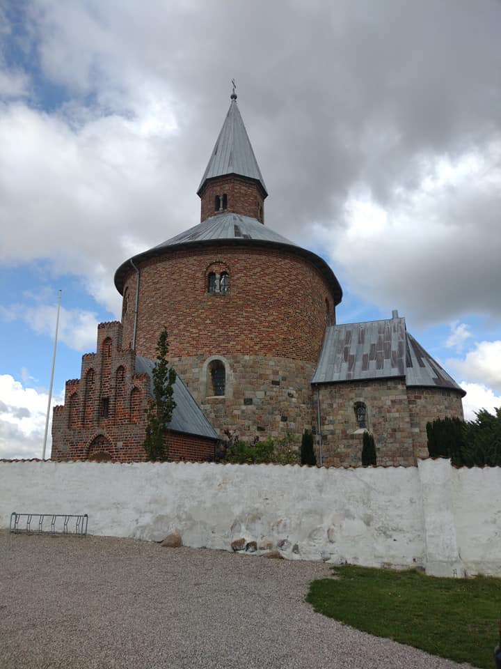 Bjernede kirke foto Ernst Olsen
