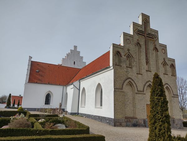Vemmelev kirke foto Ernst Olsen