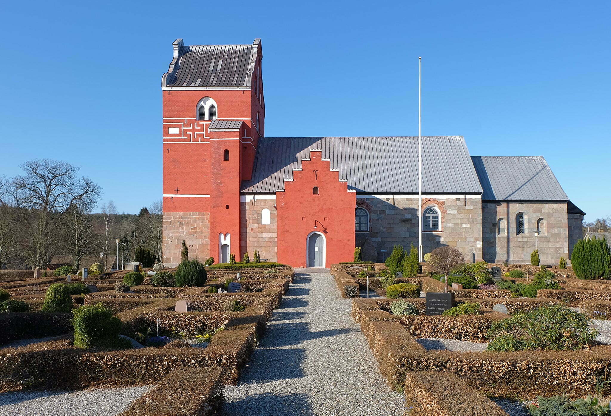 Aalum-kirke-foto-Keld-Pihlkjer