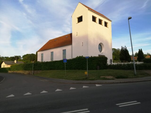 Tejn Kirke